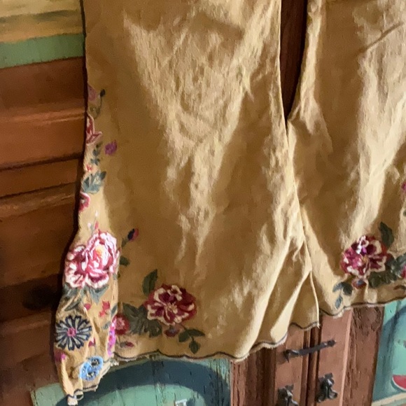 Home Folk Embroidered Jeans - Picture 8 of 10